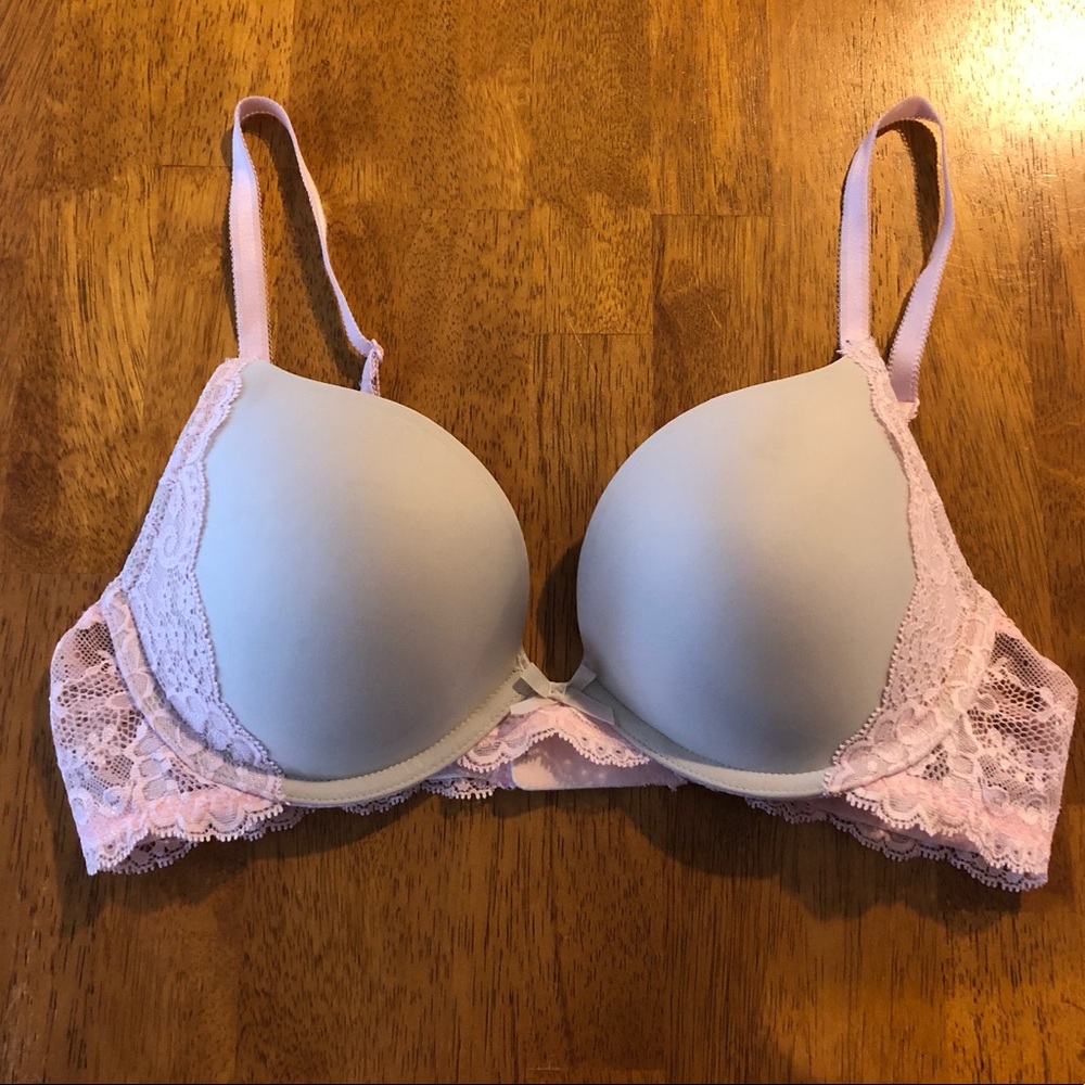 Victoria’s Secret Lace Dream Angels Push Up Bra